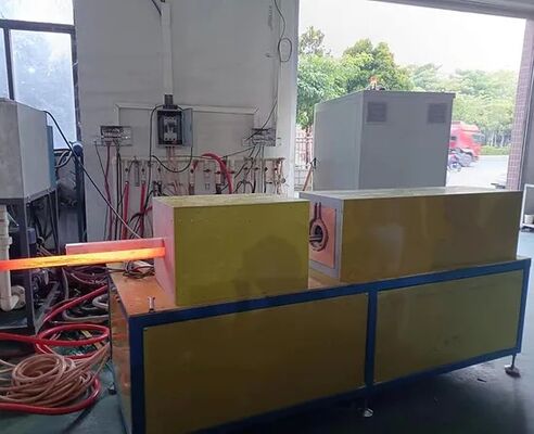 Хорошая цена Оборудование для индукционной ковки мощностью 600 кВт с системой водяного охлаждения и быстрой скоростью нагрева для промышленной обработки металлов онлайн