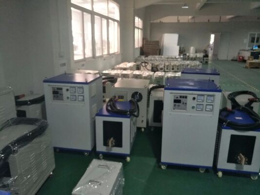 Хорошая цена Индукционная нагревательная машина средней частоты MF-120кВт (MF-120AB) онлайн