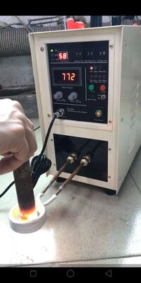 Хорошая цена Высокочастотное индукционное нагревательное оборудование Hf-15kw для всех металлов онлайн