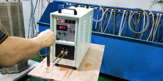 Хорошая цена Высокочастотная индукционная паяльная машина Hf-15kw онлайн