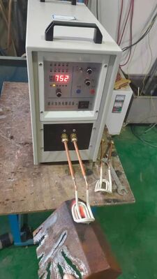 Хорошая цена Высокочастотный паяльный аппарат Hf-15kw онлайн
