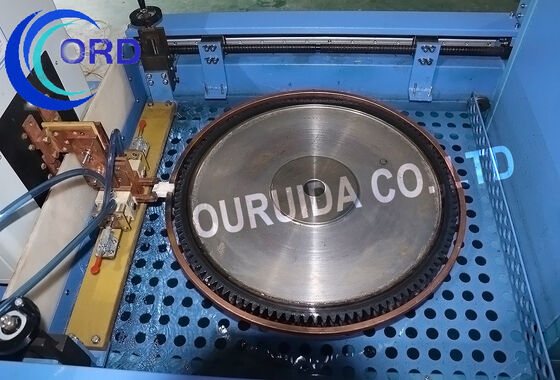 Хорошая цена China Manufacturer Direct Sales Horizontal Quenching Machine Tool for Hardening Various Gear with CNC system (Китайский производитель прямых продаж горизонтального заглушивающего инструмента для отверждения различных решений с помощью системы ЧПУ). онлайн